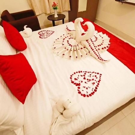Oyo 16708 Sada Shiv Guest House Varanasi Ngoại thất bức ảnh