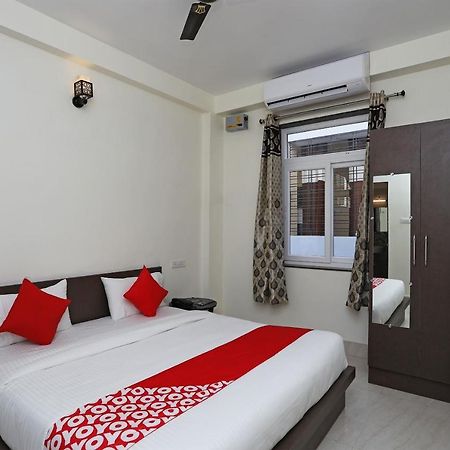Oyo 16708 Sada Shiv Guest House Varanasi Ngoại thất bức ảnh