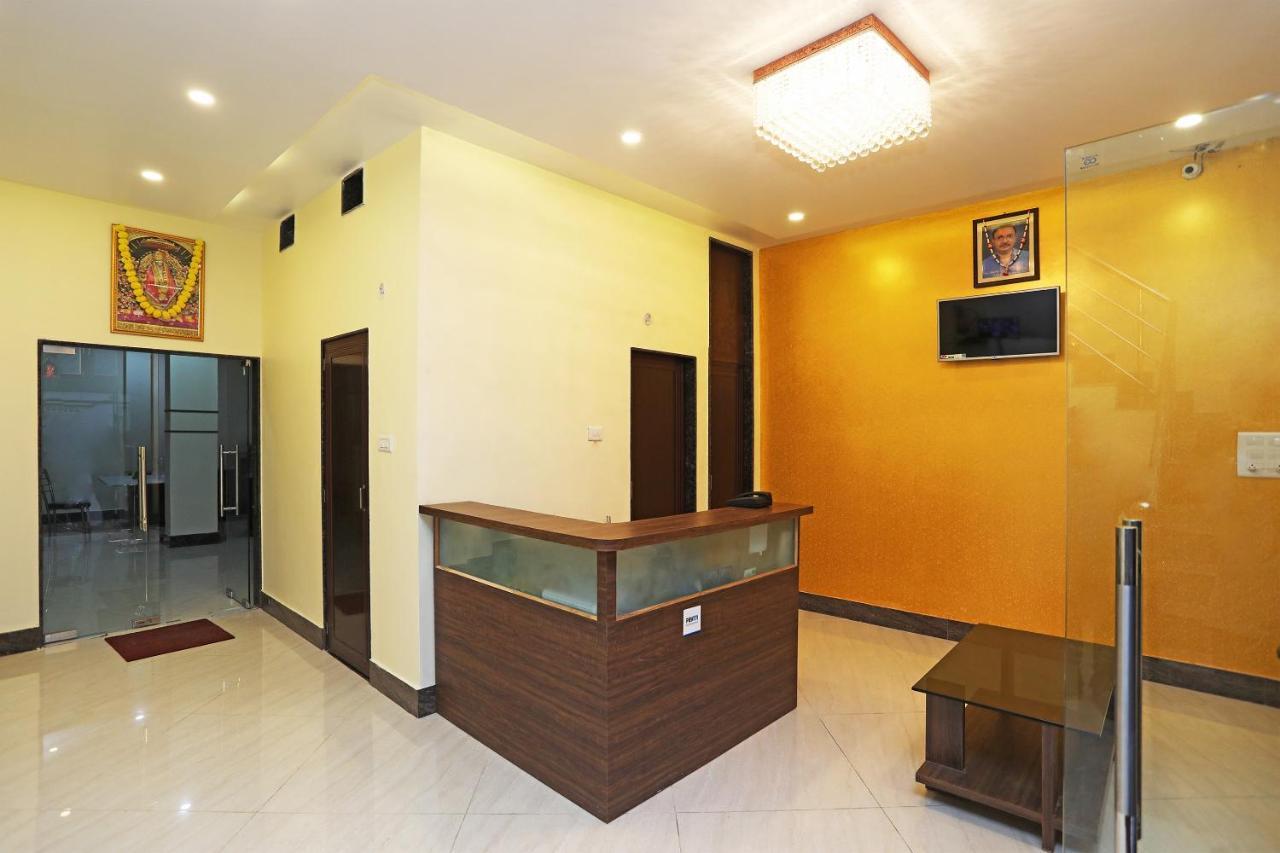 Oyo 16708 Sada Shiv Guest House Varanasi Ngoại thất bức ảnh