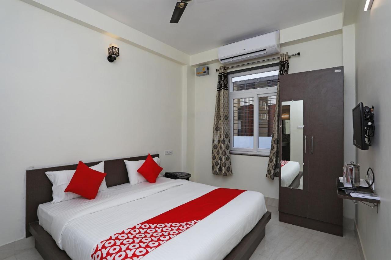 Oyo 16708 Sada Shiv Guest House Varanasi Ngoại thất bức ảnh