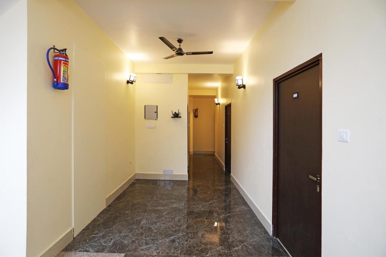 Oyo 16708 Sada Shiv Guest House Varanasi Ngoại thất bức ảnh