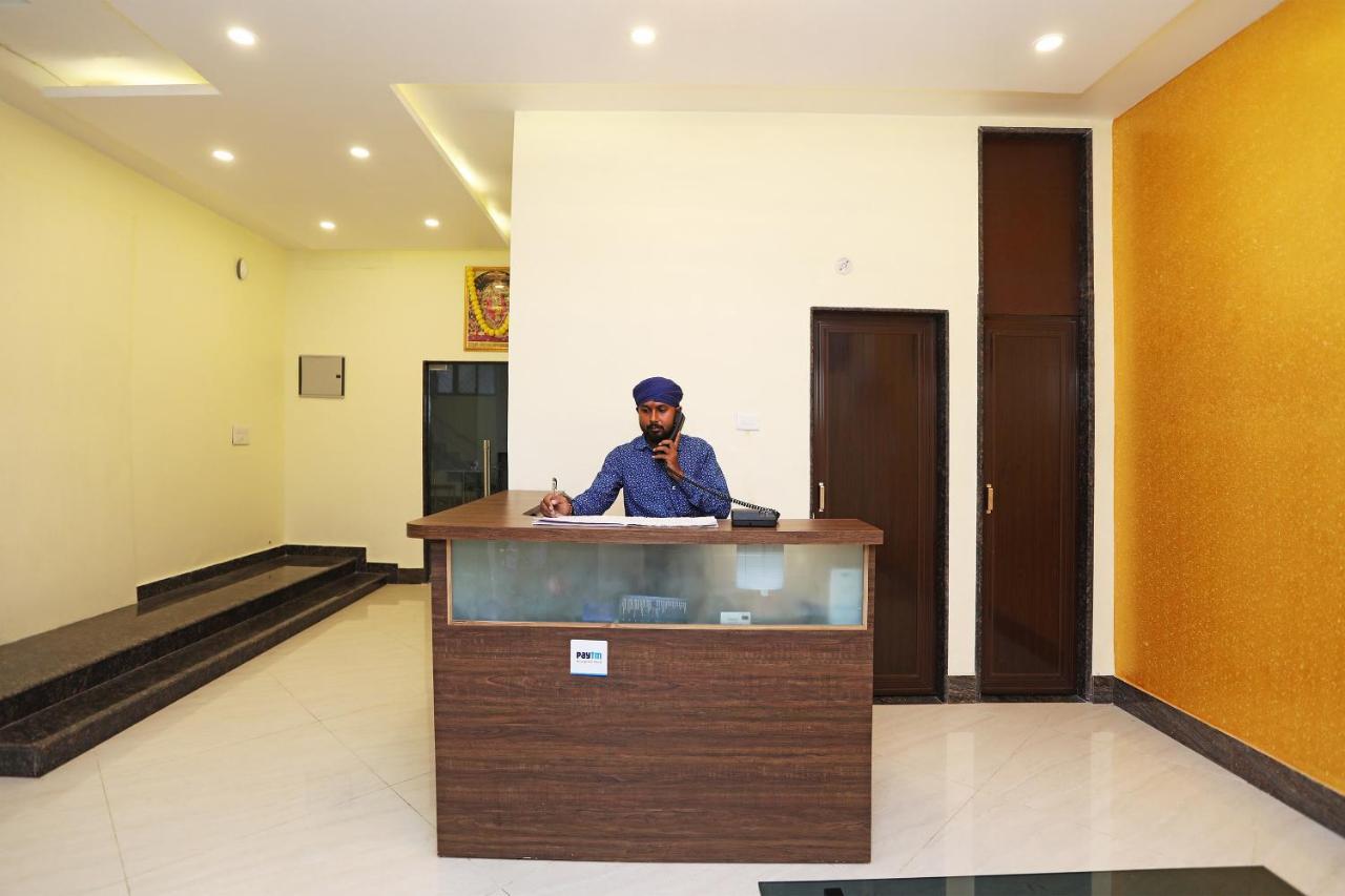 Oyo 16708 Sada Shiv Guest House Varanasi Ngoại thất bức ảnh