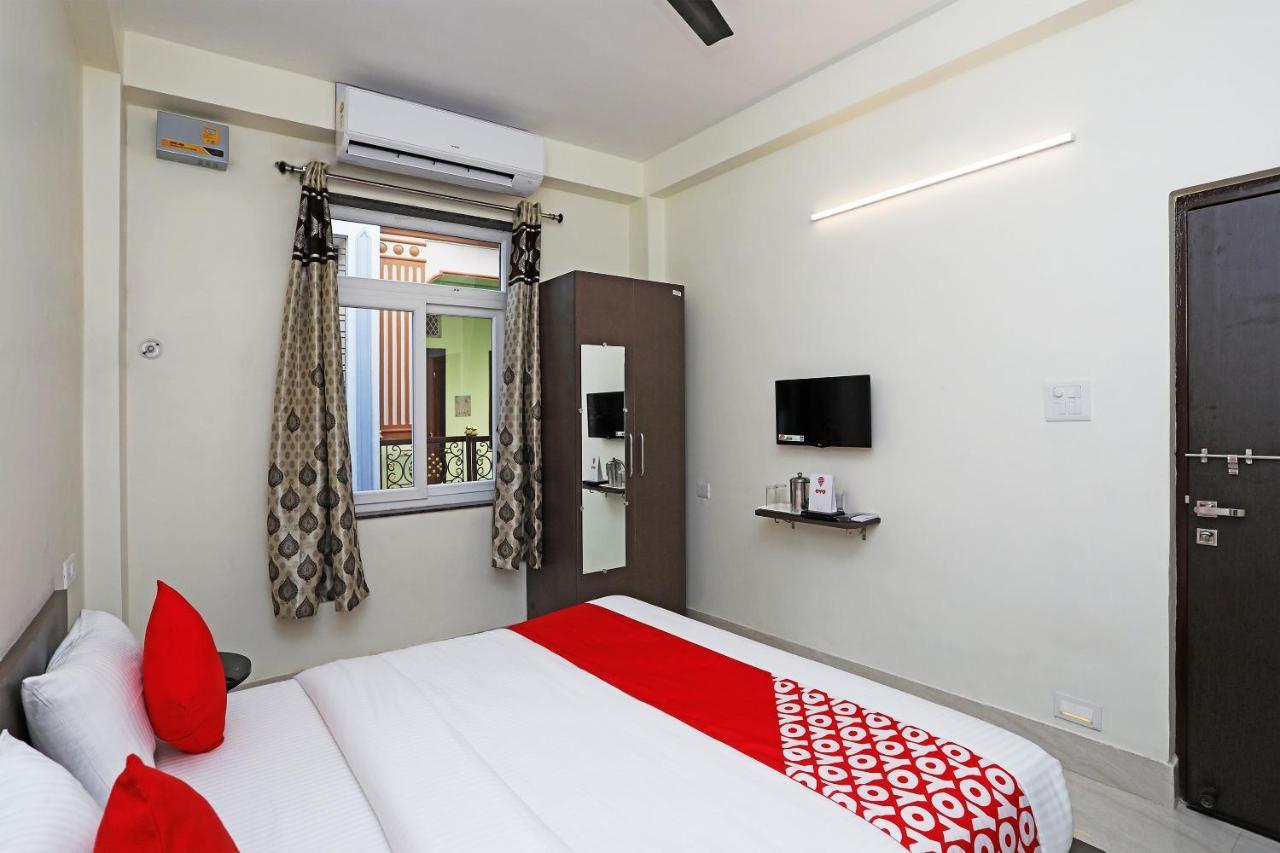 Oyo 16708 Sada Shiv Guest House Varanasi Ngoại thất bức ảnh